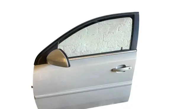 Opel Vectra C Front door