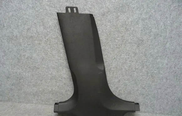 BMW 5 G30 G31 (B) pillar trim (bottom) 7384529