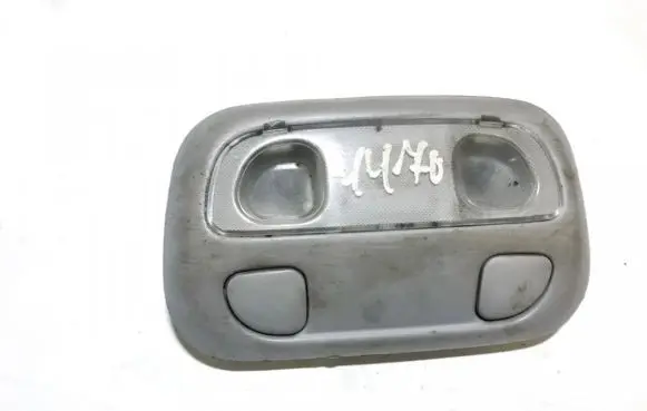 Subaru Legacy Front seat light