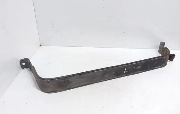 Opel Astra H Fuel tank mounting bracket 