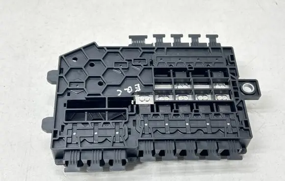 Mercedes-Benz EQC Positive wiring loom A2135406200 P71450 210204