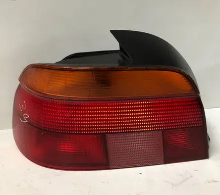 BMW 5 E39 Rear/tail lights 8358031