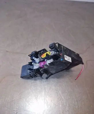 Mercedes-Benz ML W166 Fuse module A1665402450