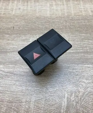 Ford Mondeo Mk III Hazard light switch 1S7T13A350BD