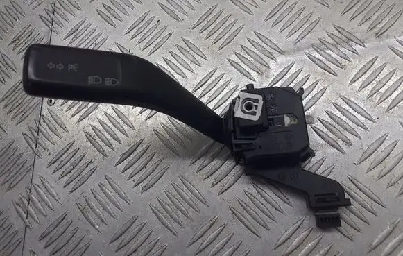 Audi A3 S3 8P Indicator stalk 1K0953513