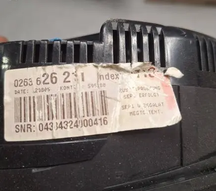 Audi A4 S4 B7 8E 8H Speedometer (instrument cluster) 8E0920931P 0263626211 0434324000416