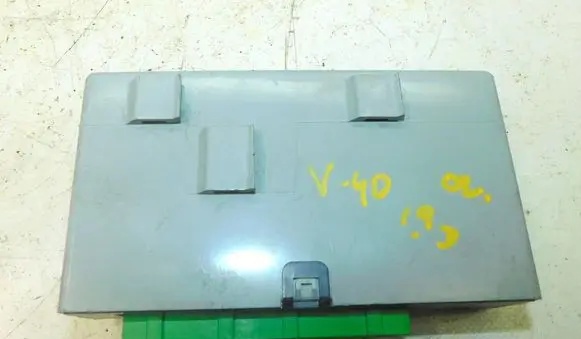 Volvo S40, V40 Central body control module 30889926 189975