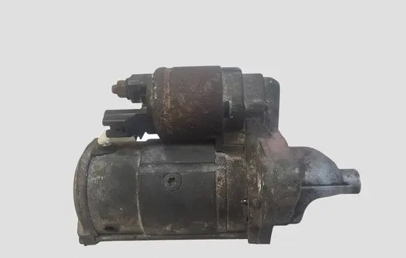 Toyota Avensis T270 Starter motor