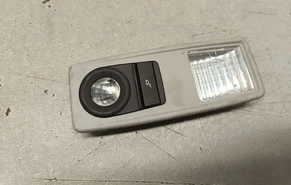 BMW X3 F25 Other interior light 9215623 18900230