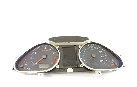 Audi A6 S6 C6 4F Speedometer (instrument cluster) 4F0920900M 4F0910900A