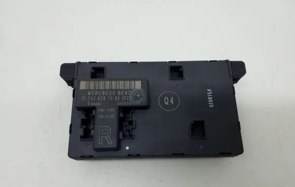 Mercedes-Benz CLC CL203 Door control unit/module A2038201285