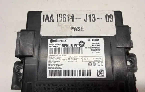 Dodge Durango III Keyless (KESSY) go control unit/module IAAI0614J1309