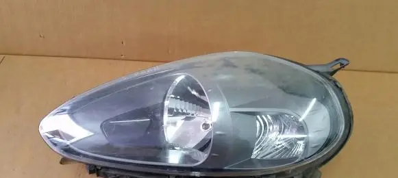 Fiat Punto Evo Headlight/headlamp 69784