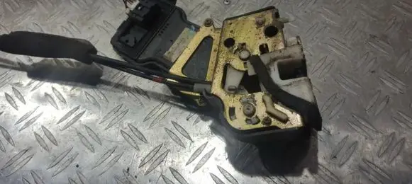 Mazda 6 Rear door lock