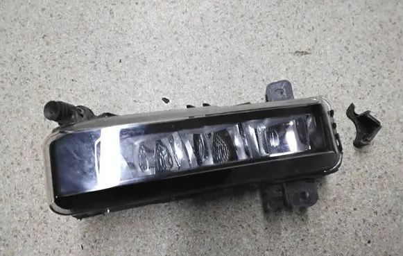 BMW 3 G20 G21 Front fog light 8089526