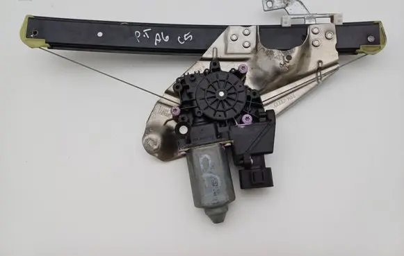 Audi A6 S6 C5 4B Rear door window regulator with motor 4B0839398B 4B0959802B