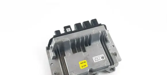 BMW 2 F46 Engine control unit/module 8642706 030143428 0261S11551
