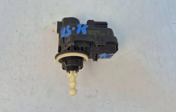 Nissan Juke II F16 Headlight level adjustment motor 92003255.bsp