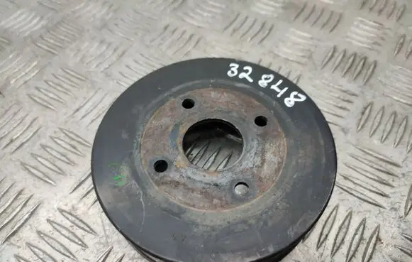 Nissan Pathfinder R51 Water pump pulley 