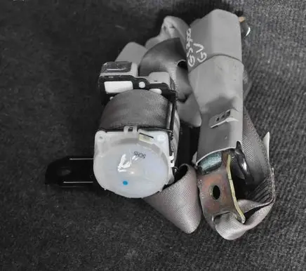 Lexus GS 300 350 430 450H Middle seatbelt (rear) E519004 7E5860