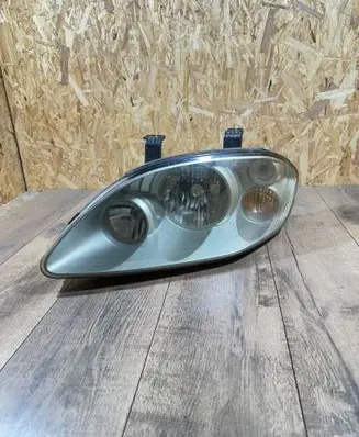 SsangYong Rodius Headlight/headlamp