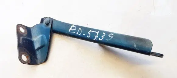 Mazda 626 Engine bonnet/hood hinges