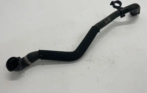Opel Insignia B Engine coolant pipe/hose 39087130