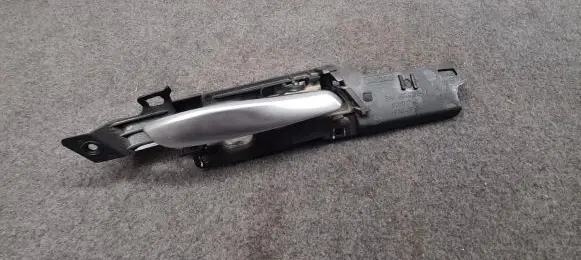 BMW X5 E70 Front door interior handle 6974296