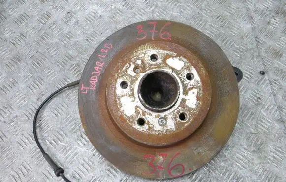 Renault Kadjar Rear wheel hub spindle/knuckle 
