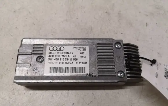 Audi A4 S4 B7 8E 8H Voice control module 4E0035753A 4E0910754D