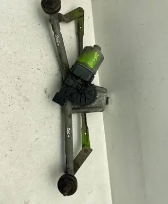 Peugeot 206+ Front wiper linkage and motor 0390241523 090929