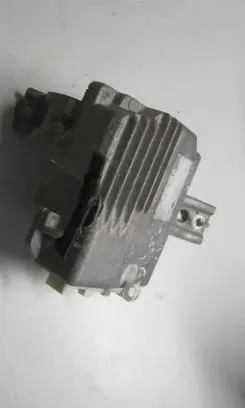 Toyota Corolla E120 E130 Power steering control unit/module 8965002230