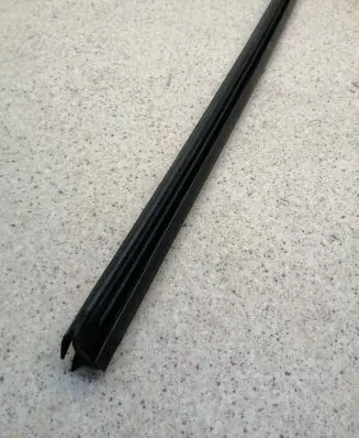 Citroen C3 Aircross Rubber seal rear door window/glass 13452270