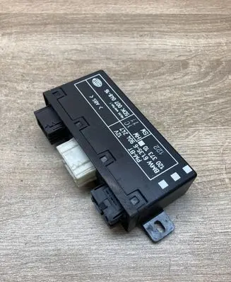 BMW 5 E39 Door control unit/module 6904247 5DK007048