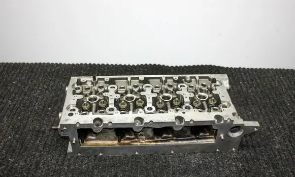 Audi Q5 SQ5 Engine head 04L103373E
