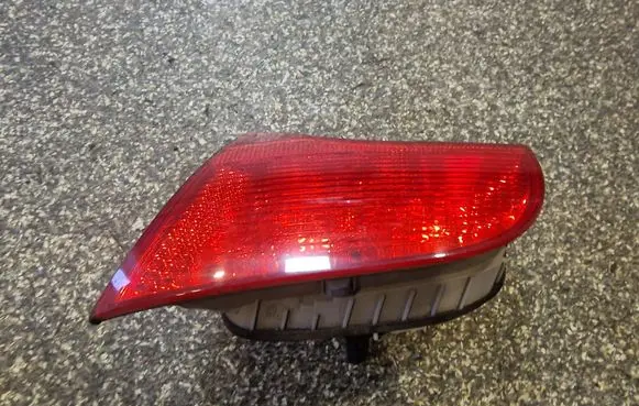 Audi A4 S4 B7 8E 8H Tailgate rear/tail lights