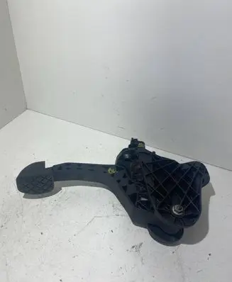 Clutch pedal