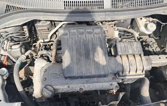 Suzuki Swift I Engine