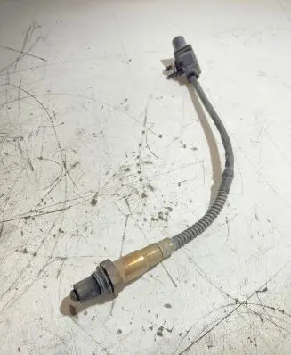 Volvo V70 Lambda probe sensor 30751138 985141 0258017107