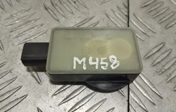 Aston Martin DB11 Airbag deployment crash/impact sensor A2229051300