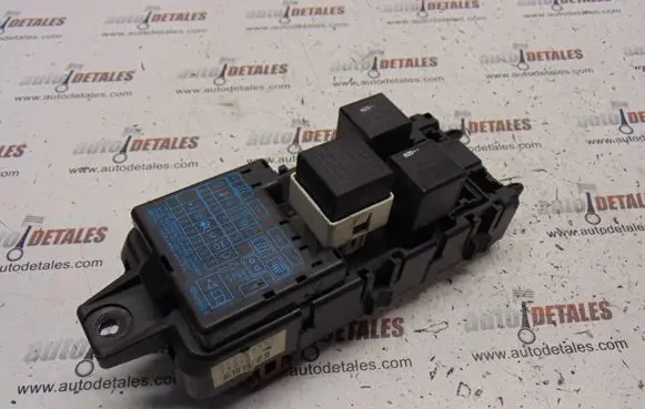 Mitsubishi Carisma Fuse module MB953355