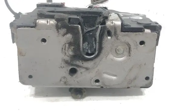 Fiat Grande Punto Front door lock 55702897