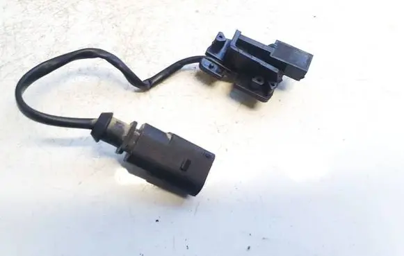 Audi A5 8T 8F Sensor 1j0973802