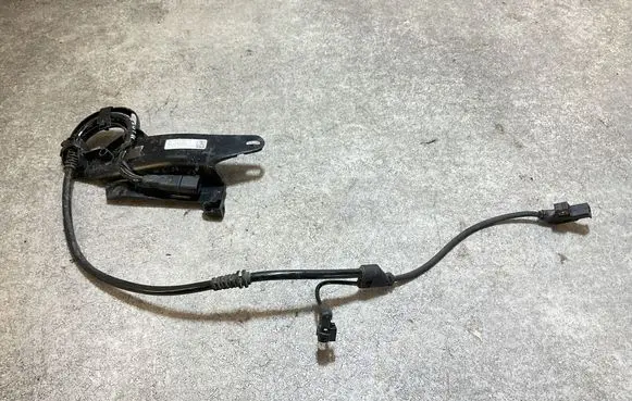 Mercedes-Benz A W177 Front ABS sensor wiring A2475400000