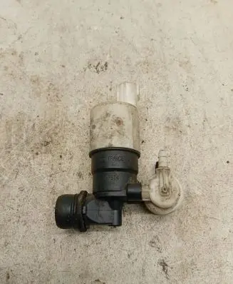 Ford C-MAX II Windscreen/windshield washer pump AV6117K624AA