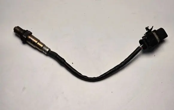 Mercedes-Benz Vito Viano W639 Lambda probe sensor 0035426918 1528A001 0258017014