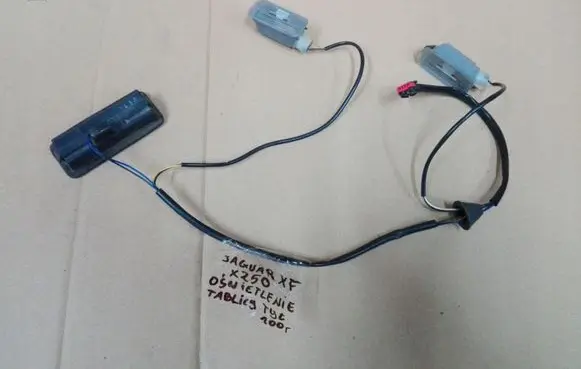 Jaguar XF X250 Number plate light