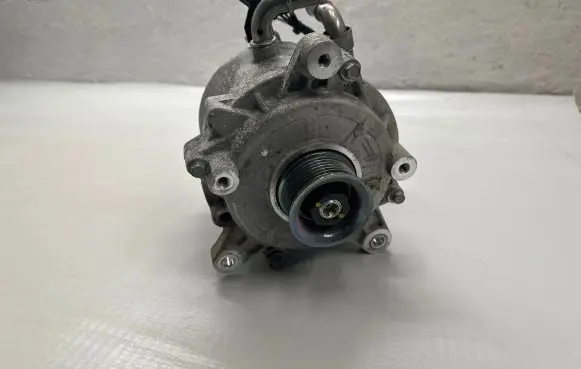 Hyundai Tucson IV NX4 Generator/alternator 373902M900
