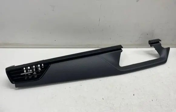 Skoda Kamiq Panel trim 656858418B