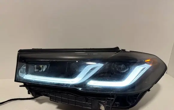 BMW 5 G30 G31 G38 Headlight/headlamp 8082659 63118082659 808265906